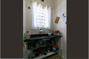 Image 4 - 701021