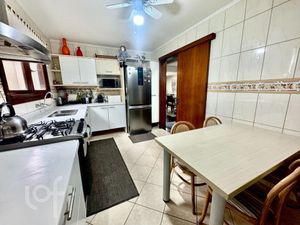Image 37 - 701120