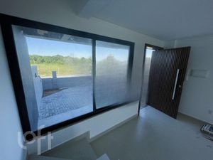 Image 15 - 701161