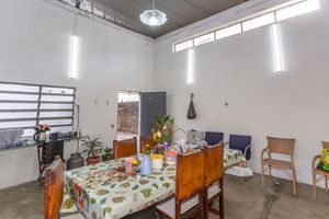 Image 19 - 701227