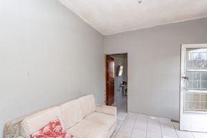 Image 30 - 701227
