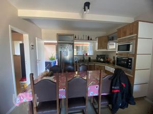 Image 5 - 701241