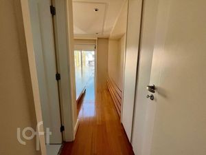 Image 6 - 701252