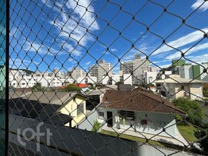Image 17 - 701495