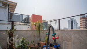 Image 7 - 701497