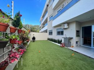 Image 6 - 701516
