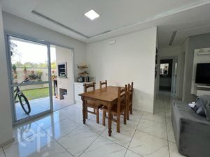 Image 11 - 701516
