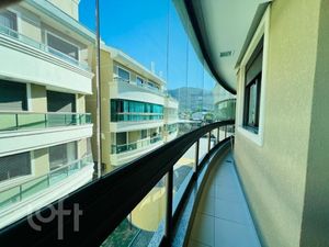 Image 10 - 701531
