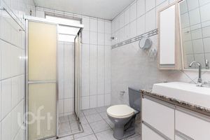Image 9 - 701889