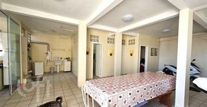 Image 32 - 702515