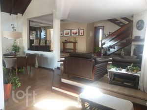 Image 7 - 702517