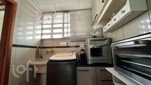 Image 10 - 702914
