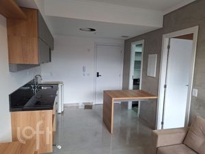 Image 2 - 702978
