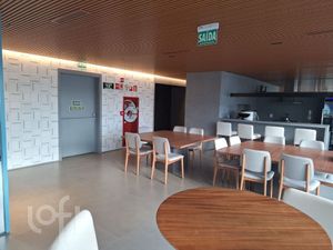 Image 28 - 702978