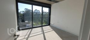 Image 7 - 703197