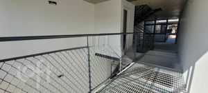 Image 3 - 703197