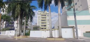 Image 13 - 703544