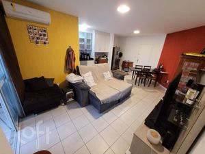 Image 2 - 703581