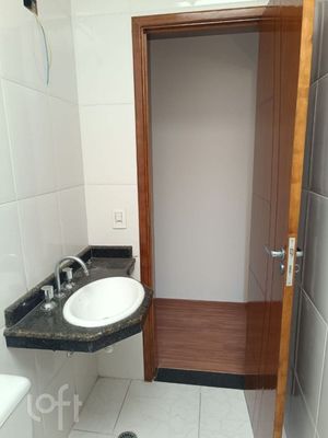 Image 21 - 703637