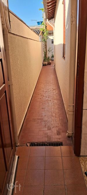 Image 22 - 703783