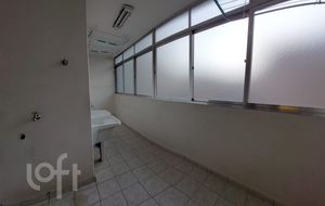 Image 49 - 704162
