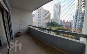 Image 22 - 704162