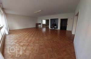 Image 1 - 704162