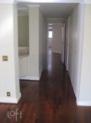 Image 6 - 704164