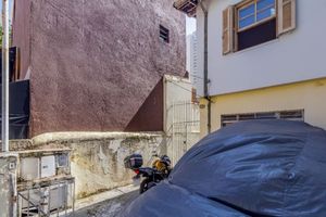 Image 39 - 704272