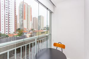 Image 6 - 704422