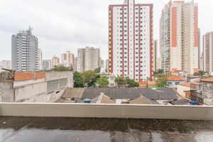 Image 8 - 704422