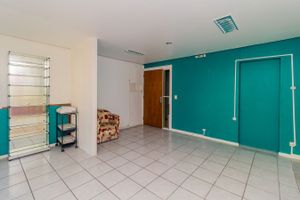 Image 7 - 704497
