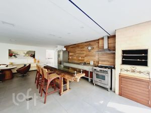 Image 41 - 705003