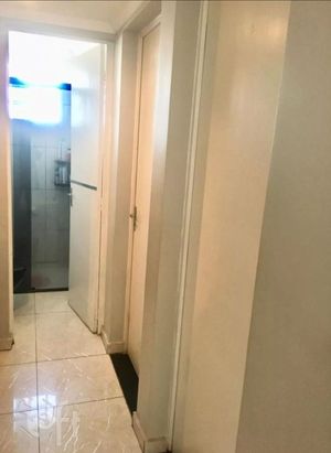 Image 8 - 705093