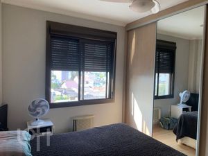 Image 3 - 705311