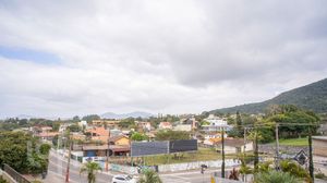 Image 35 - 705506