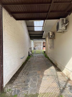 Image 9 - 705649