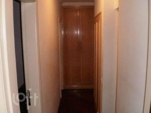 Image 5 - 705735