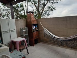 Image 8 - 705738