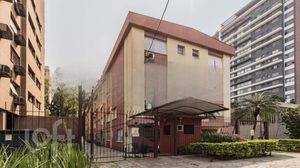Image 23 - 705793