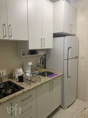 Image 7 - 705793