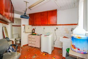Image 33 - 706058