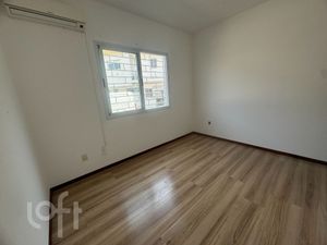 Image 10 - 706175