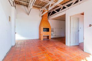 Image 22 - 706539