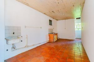 Image 23 - 706539