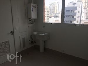 Image 5 - 706710
