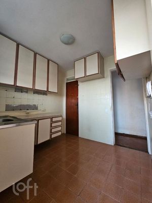 Image 15 - 706829
