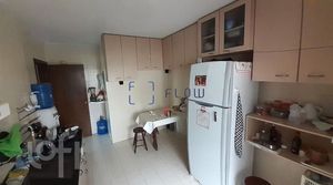 Image 3 - 706934