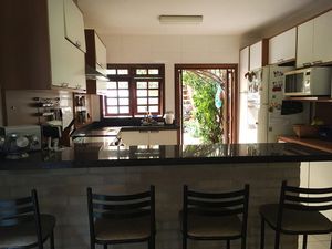 Image 8 - 711282