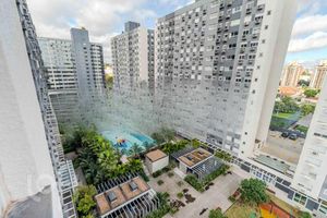 Image 33 - 715851